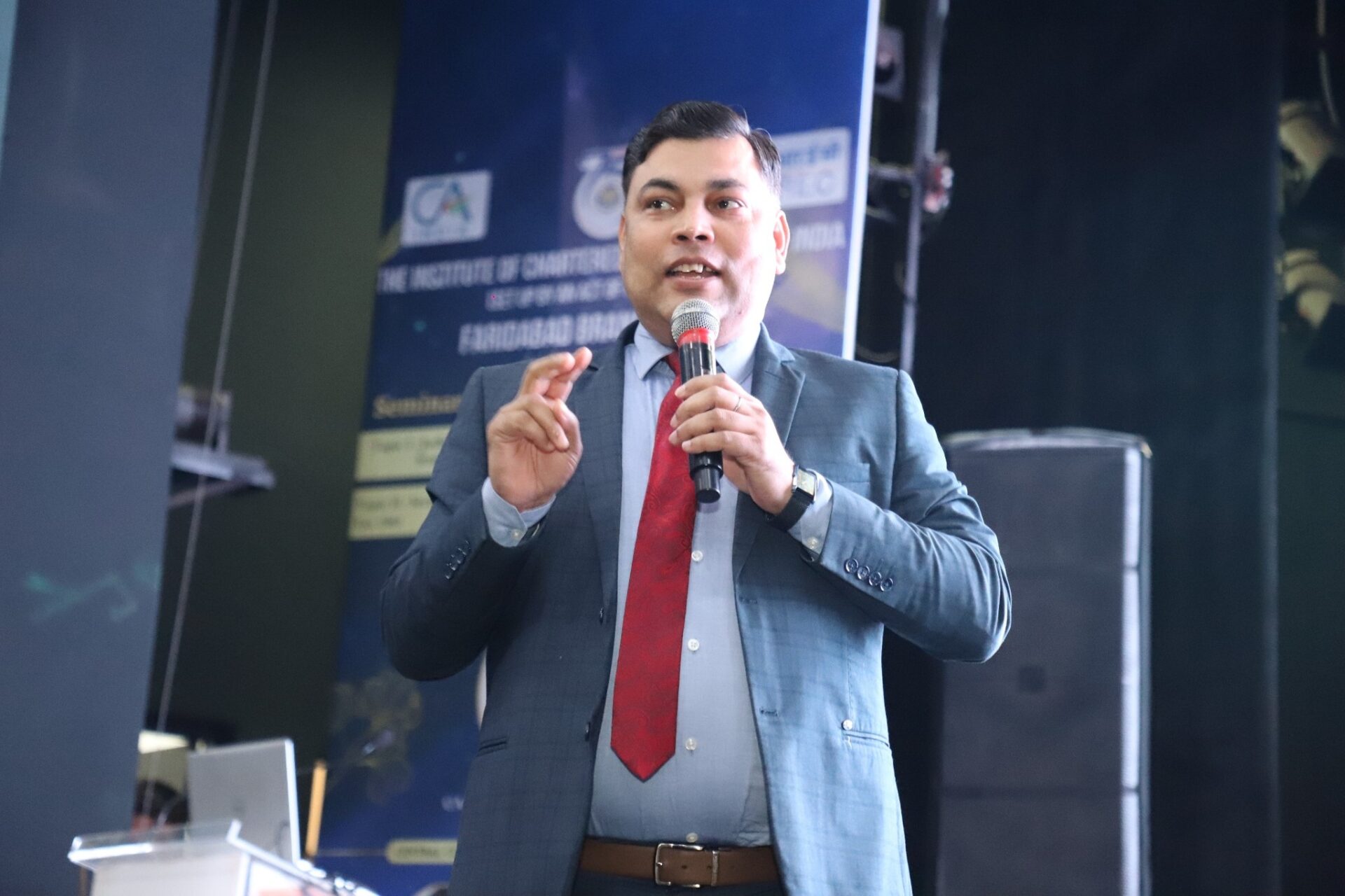 505709689_10238480095925191_3353402091888374995_n