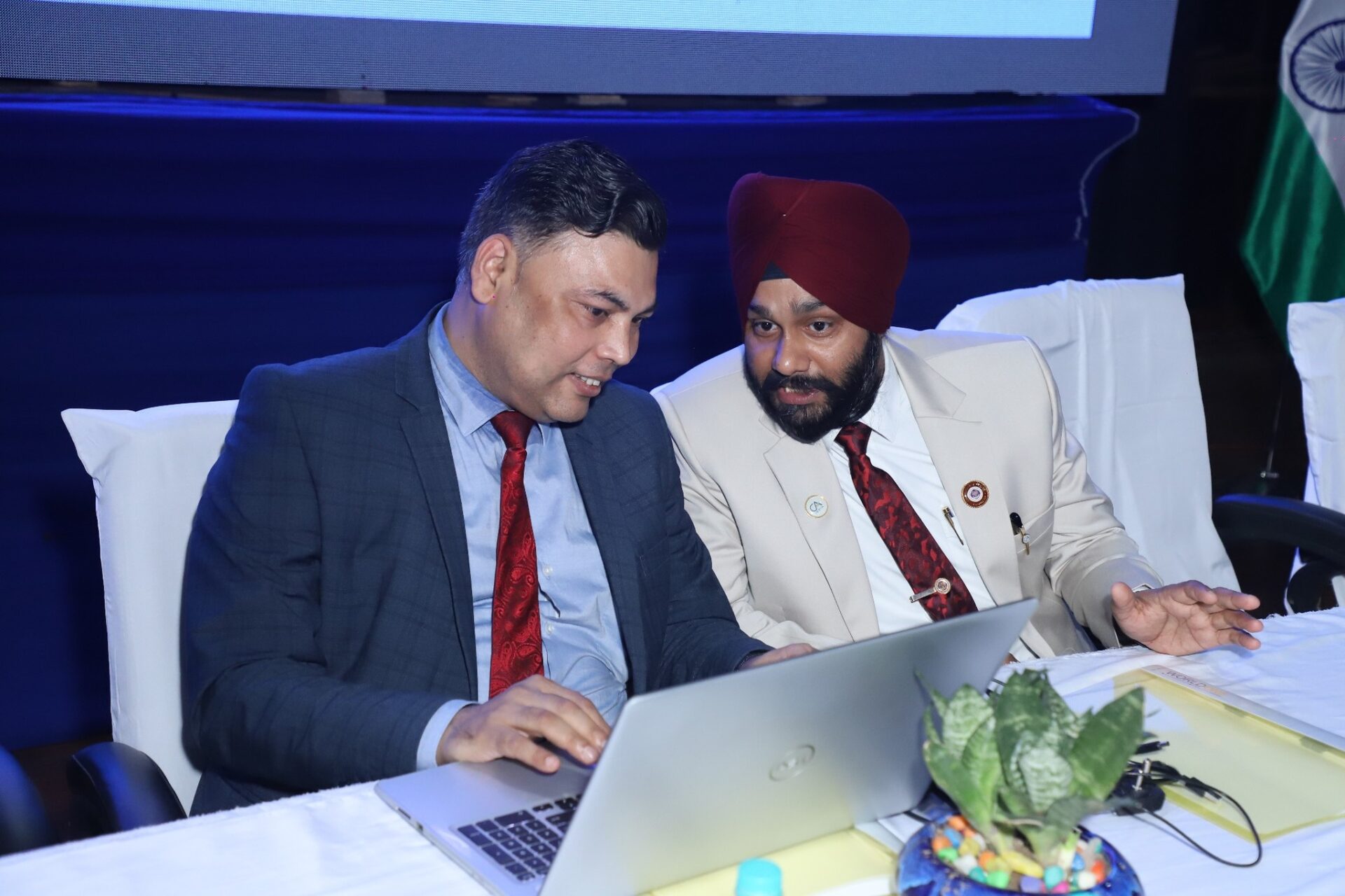 505712444_10238480105685435_3925734454204453600_n