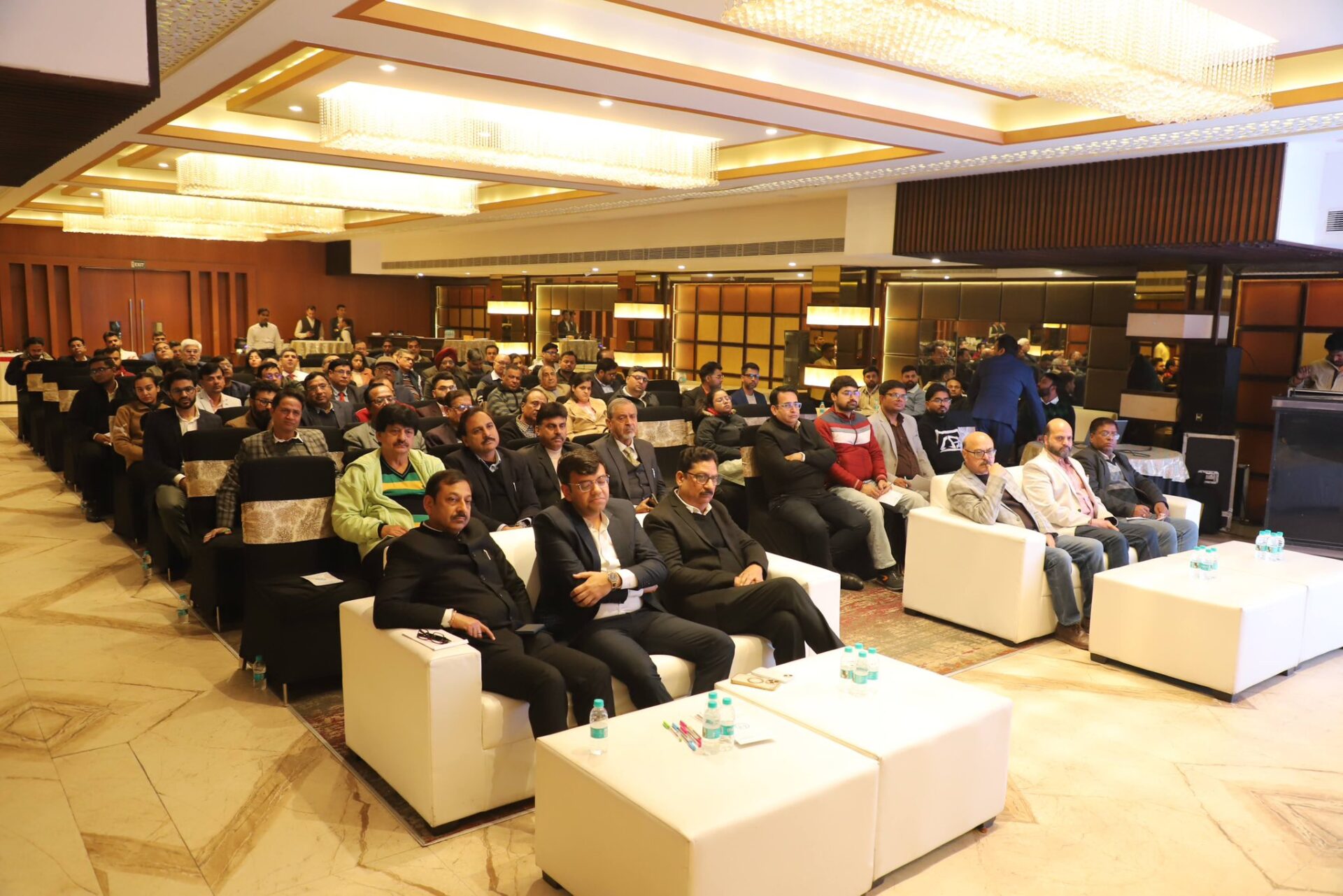 613097924_25724949840471471_5643617877540872903_n